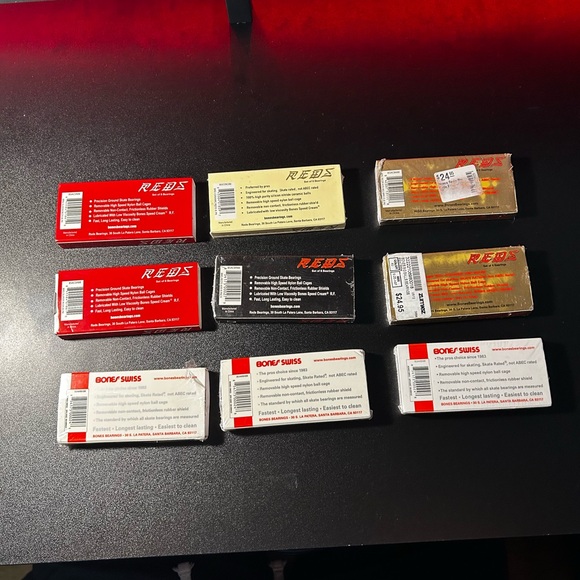 Bones Reds Bearings Collection - Picture 2 of 5